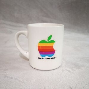 Vintage Late 70s Early 80s Diner Style Apple Computer Mug